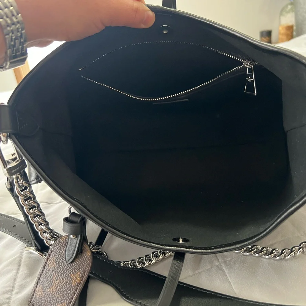 Black Leather Shoulder Bag with Monogram Strap - Picture 8 of 11